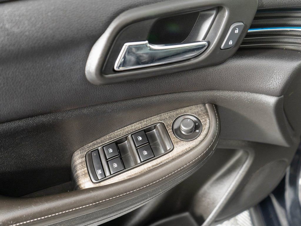 Used 2015 Chevrolet Malibu LT image 23