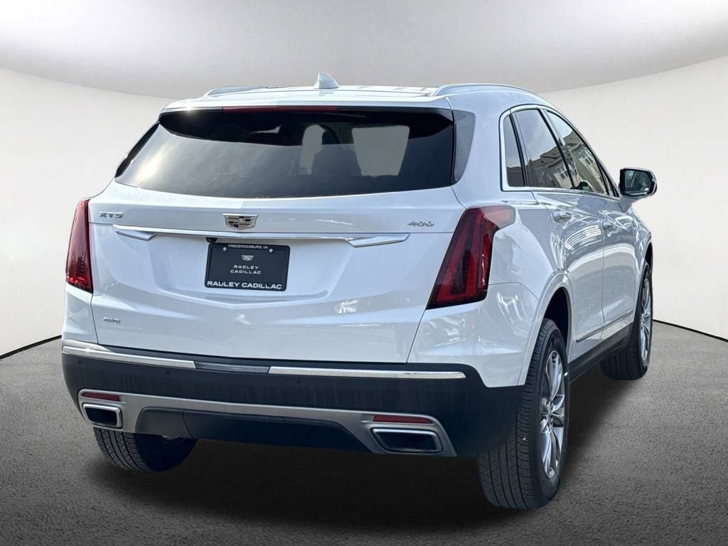 Certified 2023 Cadillac XT5 Premium Luxury w/ LPO, Floor Liner Package image 21