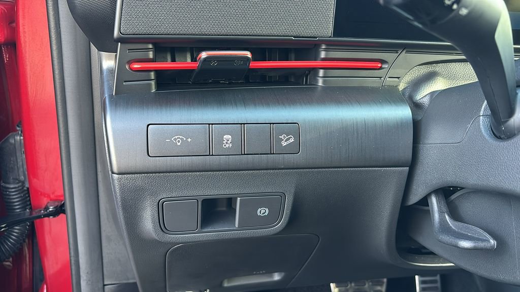 Used 2025 Hyundai Kona N Line S image 15