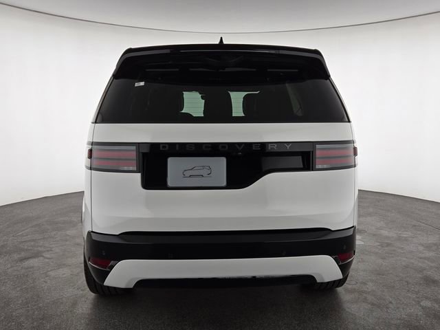 New 2025 Land Rover Discovery Dynamic SE image 7