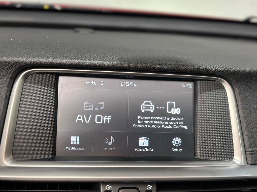 Used 2019 Kia Optima S image 16