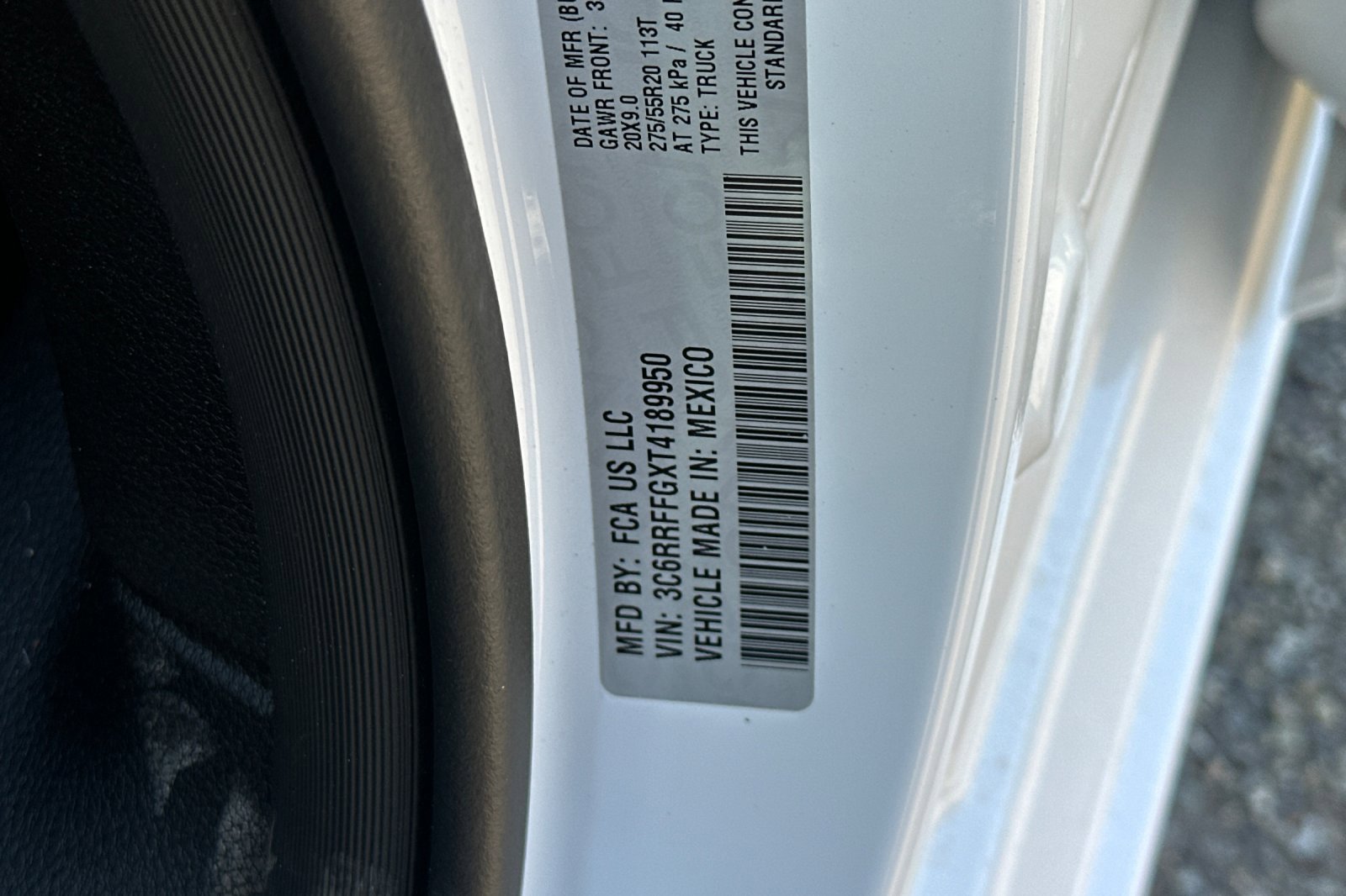 New 2026 RAM 1500 4x4 Crew Cab image 27