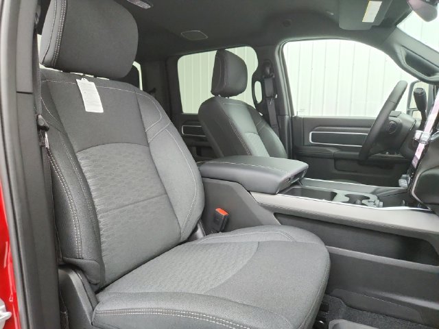 New 2026 RAM 2500 Big Horn AWD/4WD image 41