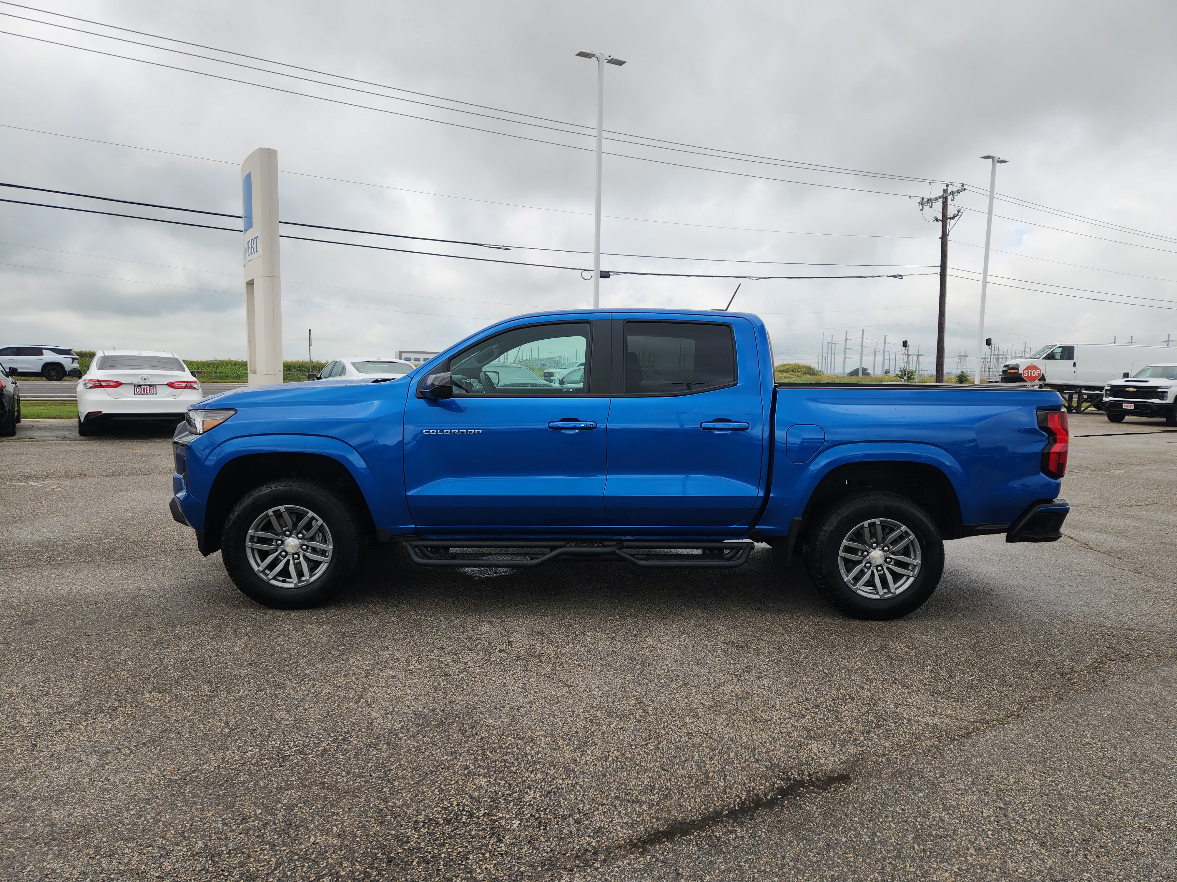 Used 2024 Chevrolet Colorado LT w/ LT Convenience Package II RWD image 4
