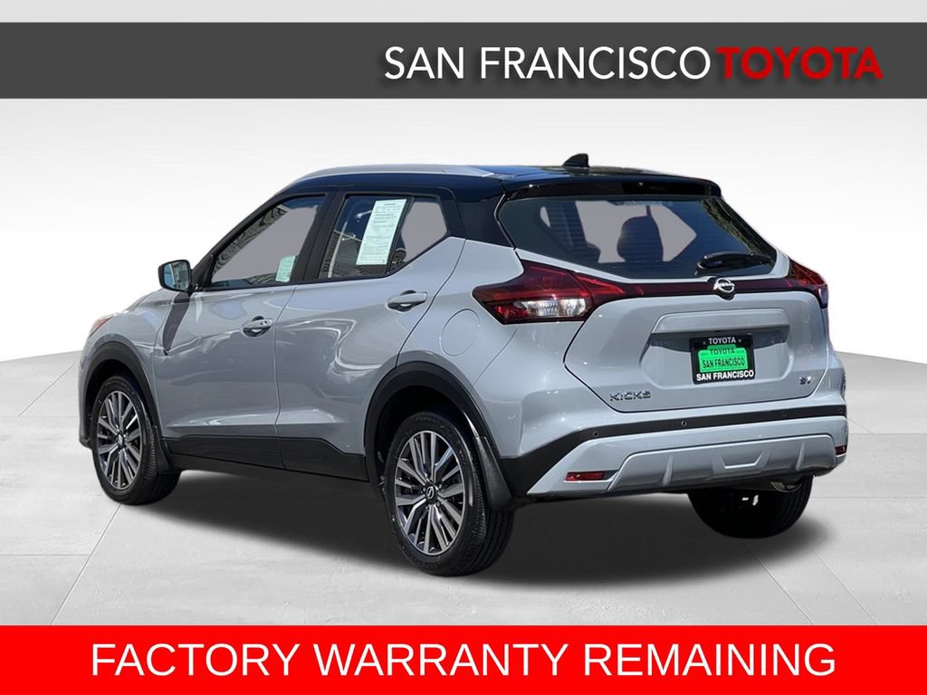 Used 2023 Nissan Kicks SV FWD image 3