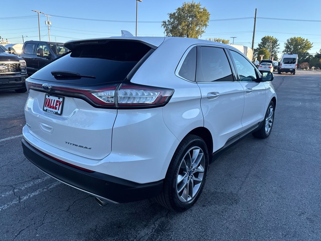 Certified 2017 Ford Edge Titanium w/ Equipment Group 301A FWD image 3