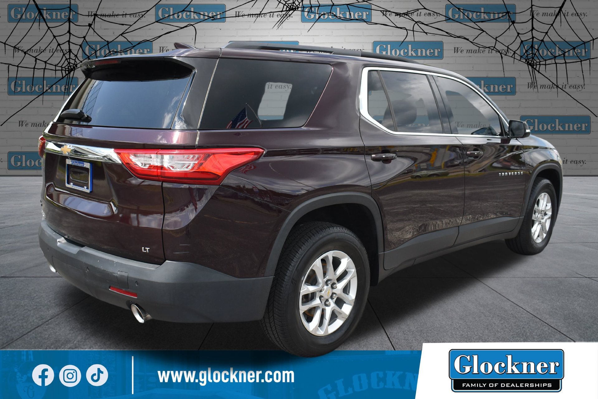 Used 2021 Chevrolet Traverse LT FWD image 6