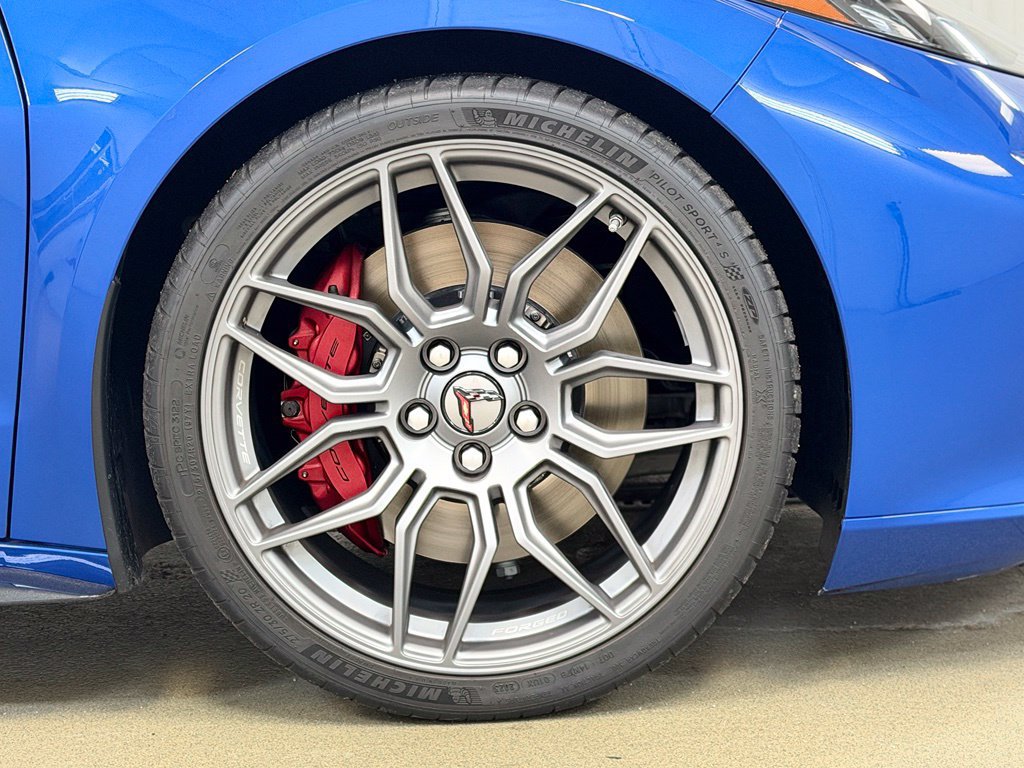 Used 2023 Chevrolet Corvette Z06 RWD image 4