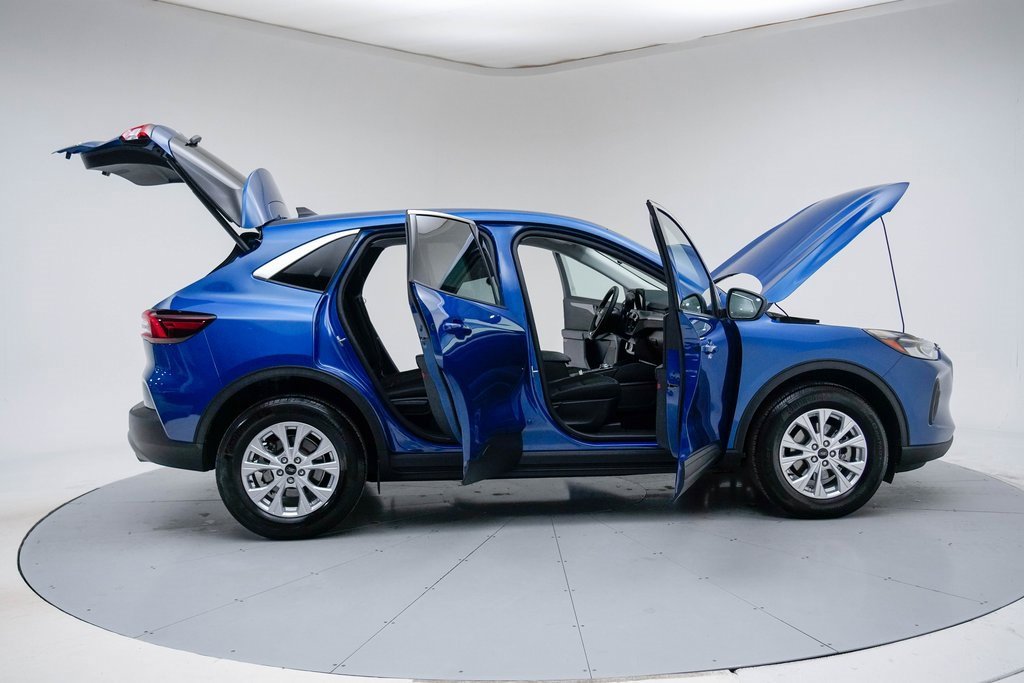 Used 2023 Ford Escape Active image 14