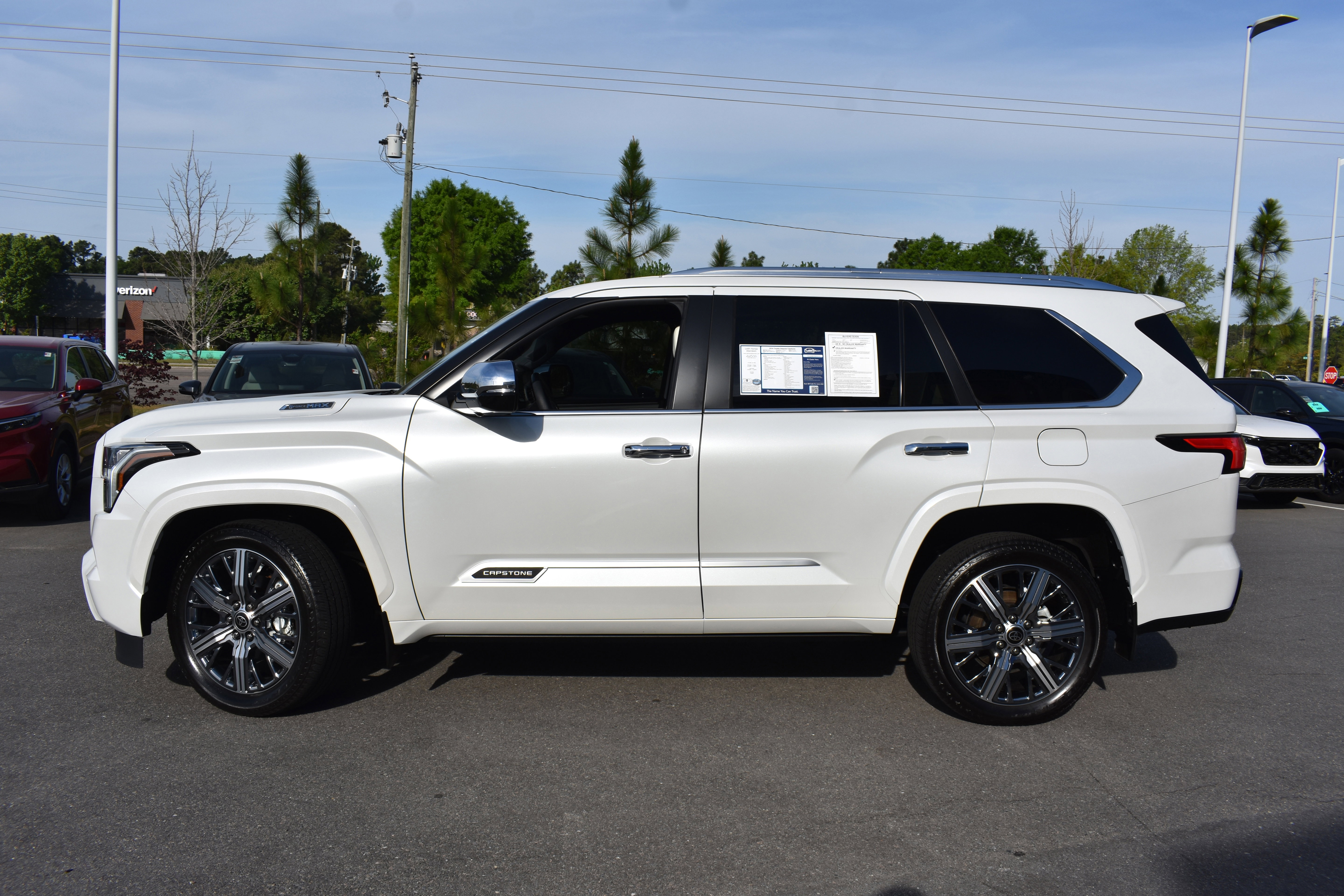 Used 2024 Toyota Sequoia Capstone image 6