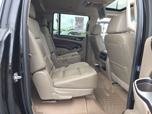 Used 2017 Chevrolet Suburban Premier AWD/4WD image 63