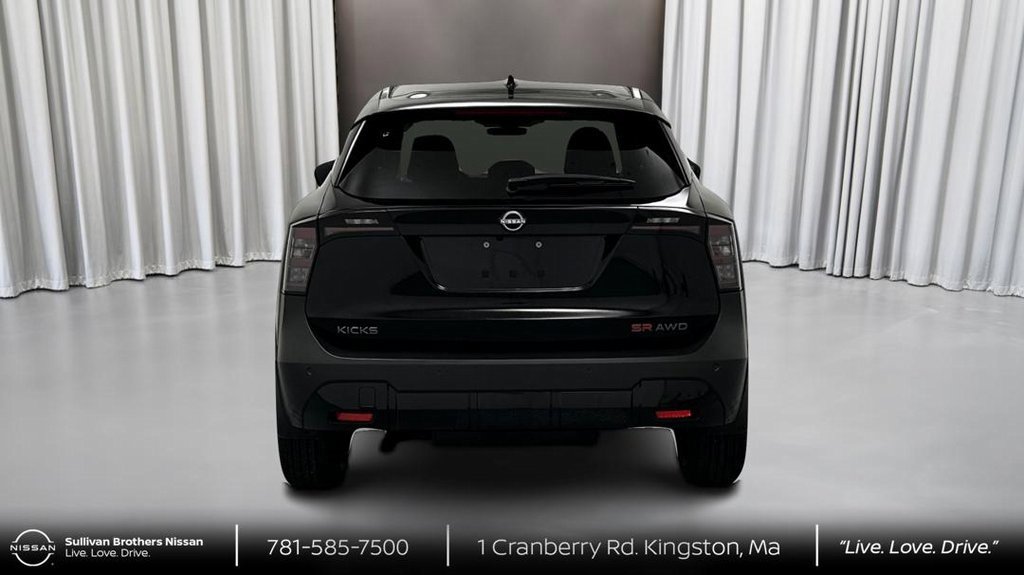 New 2025 Nissan Kicks SR w/ SR Premium Package image 5
