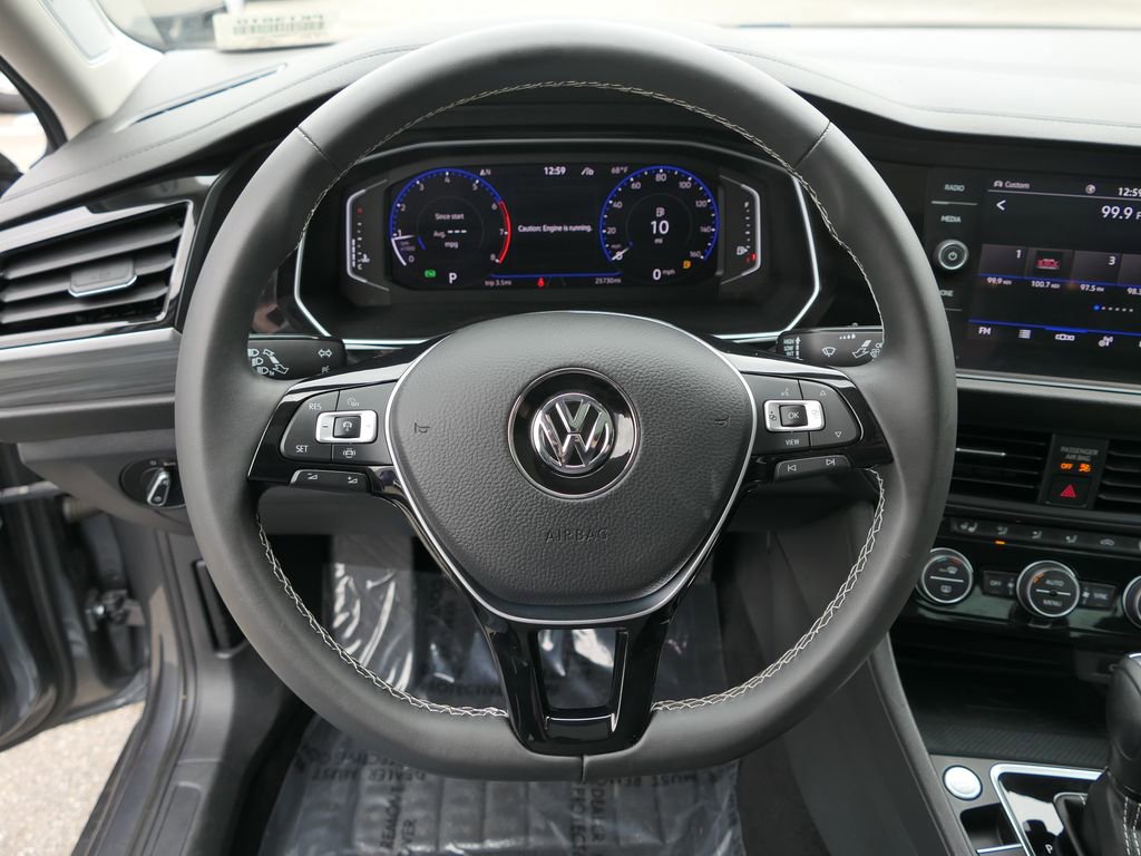 Used 2021 Volkswagen Jetta SEL FWD image 18