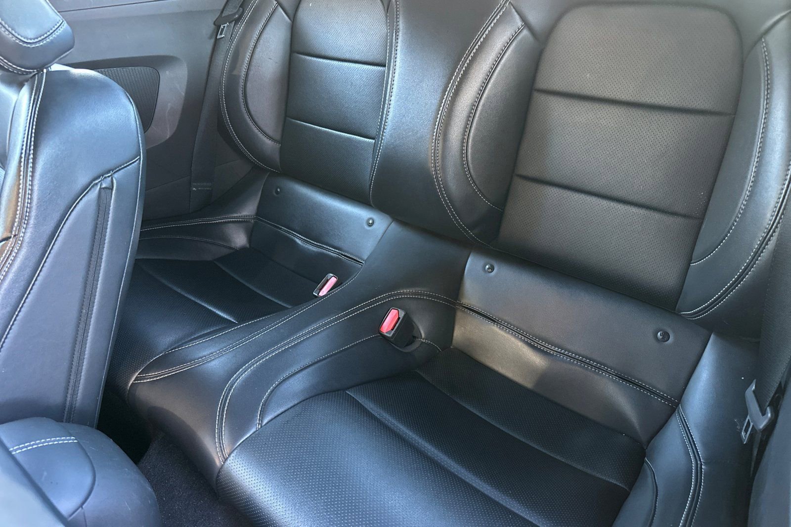 Used 2025 Ford Mustang Premium RWD image 8