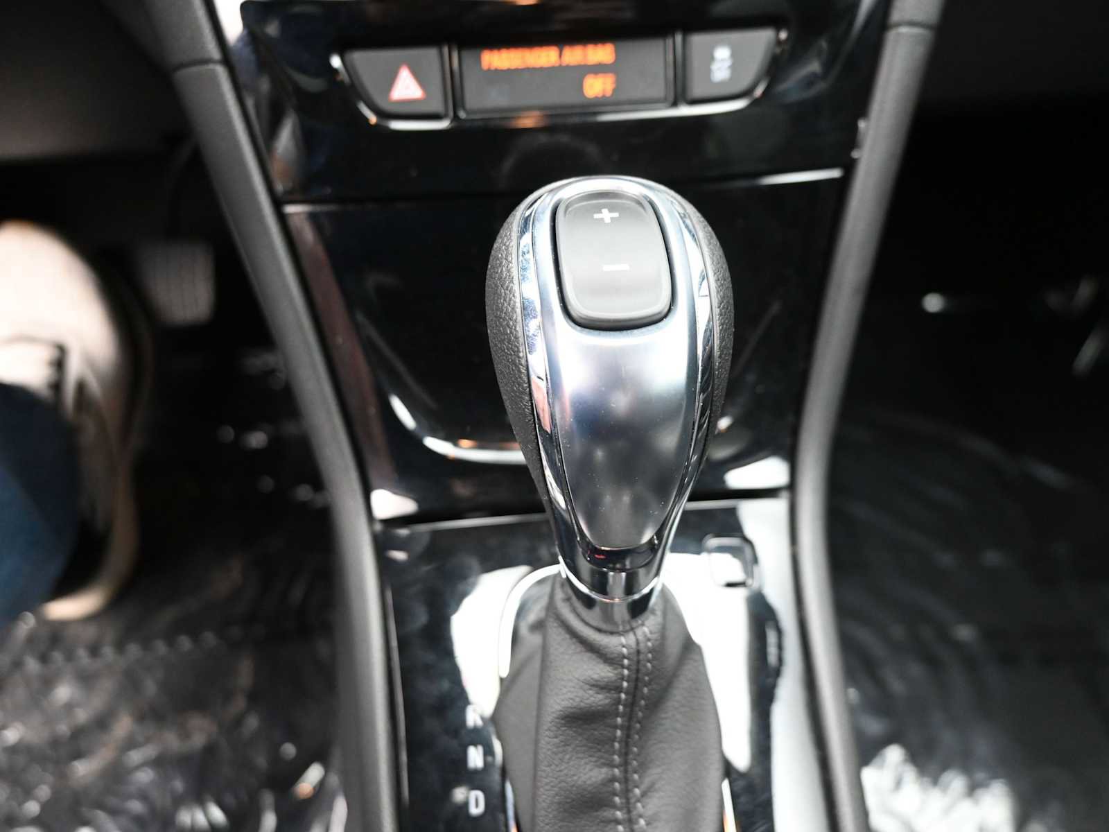 Used 2022 Buick Encore Preferred w/ Safety Package AWD/4WD image 16