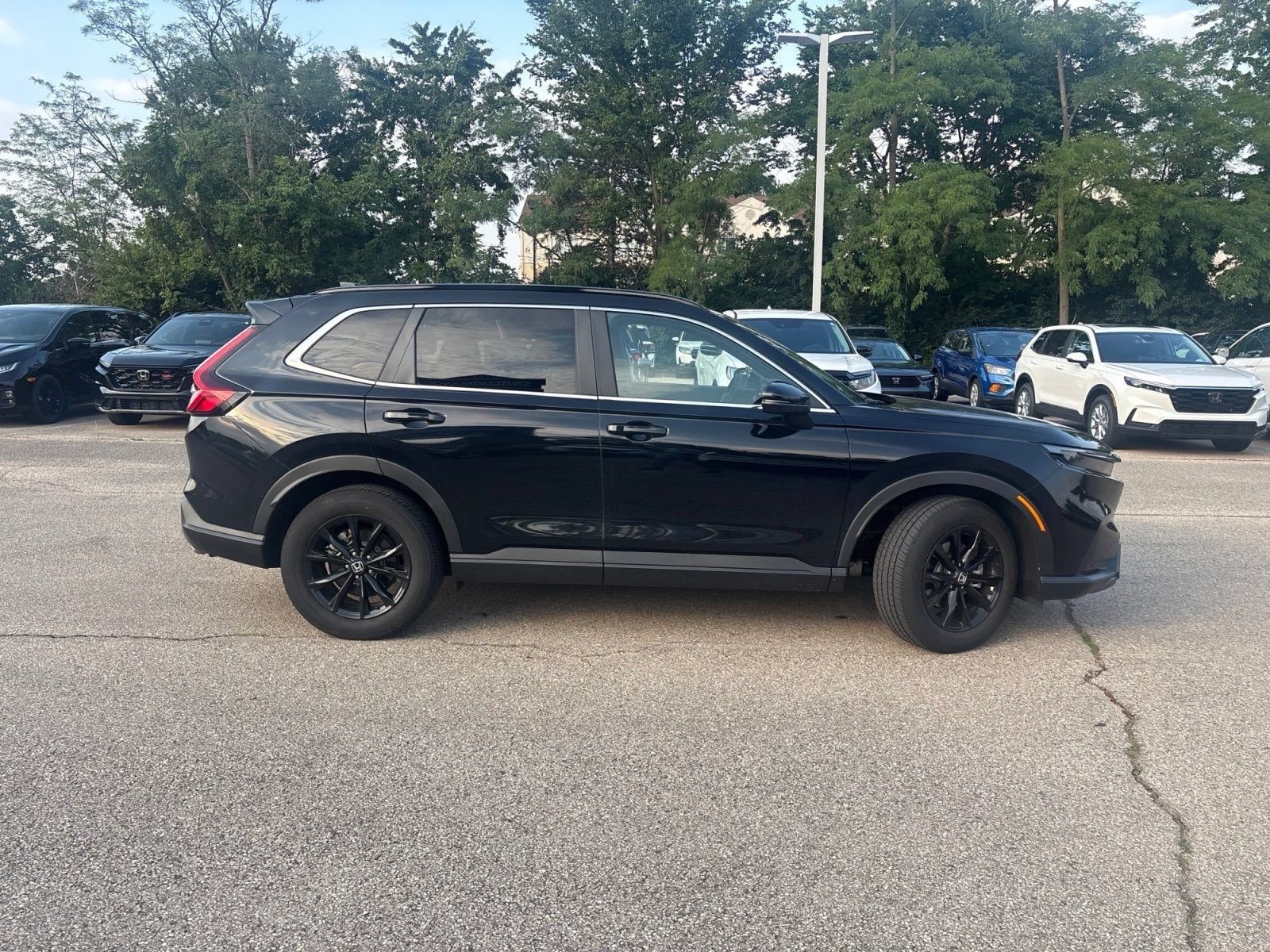 Used 2024 Honda CR-V Sport-L image 28