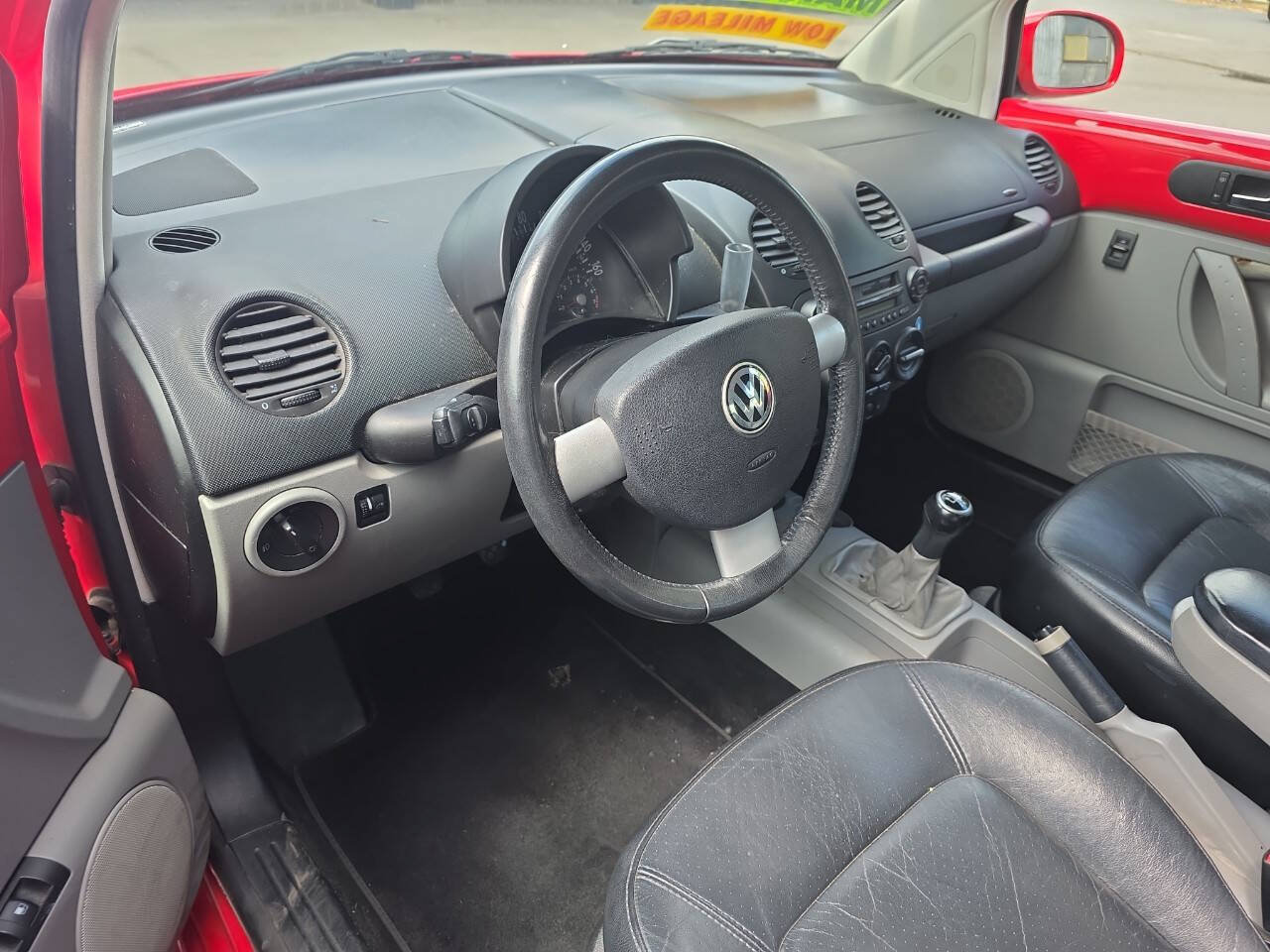 Used 2001 Volkswagen Beetle GLX FWD image 13