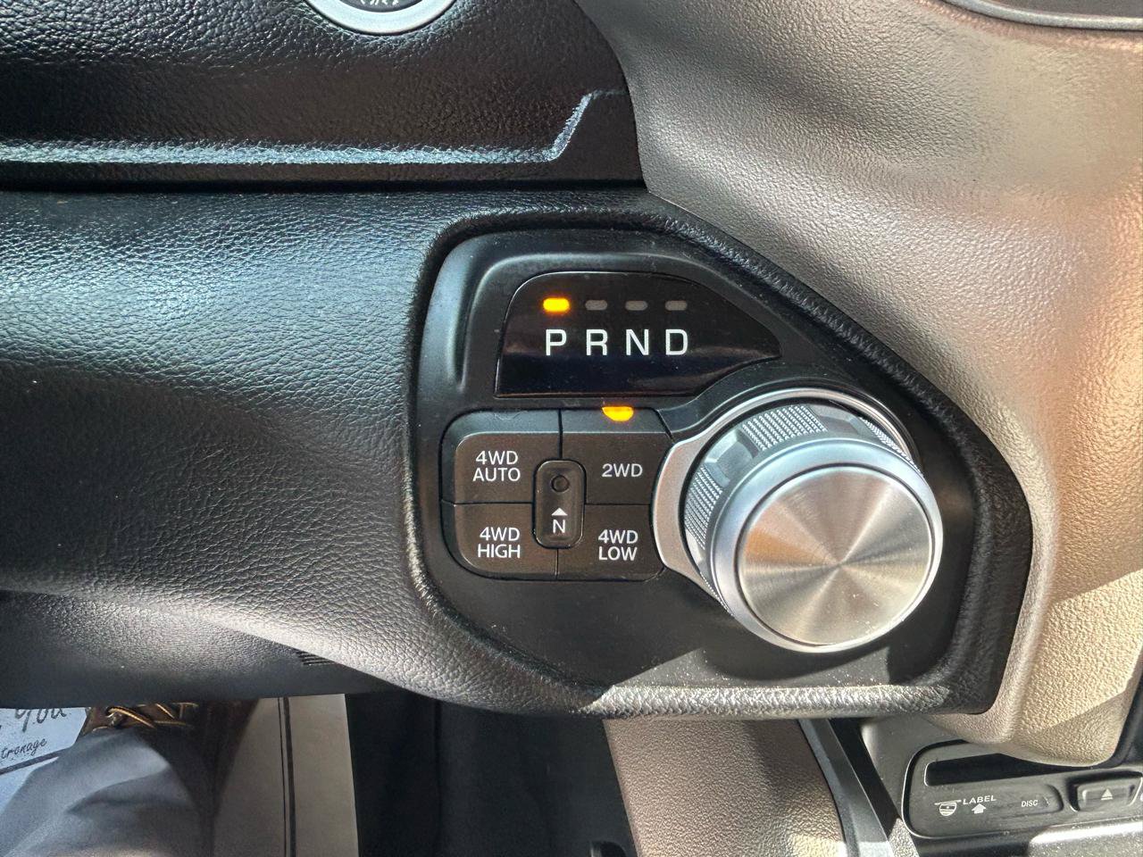 Used 2019 RAM 1500 Laramie AWD/4WD image 29