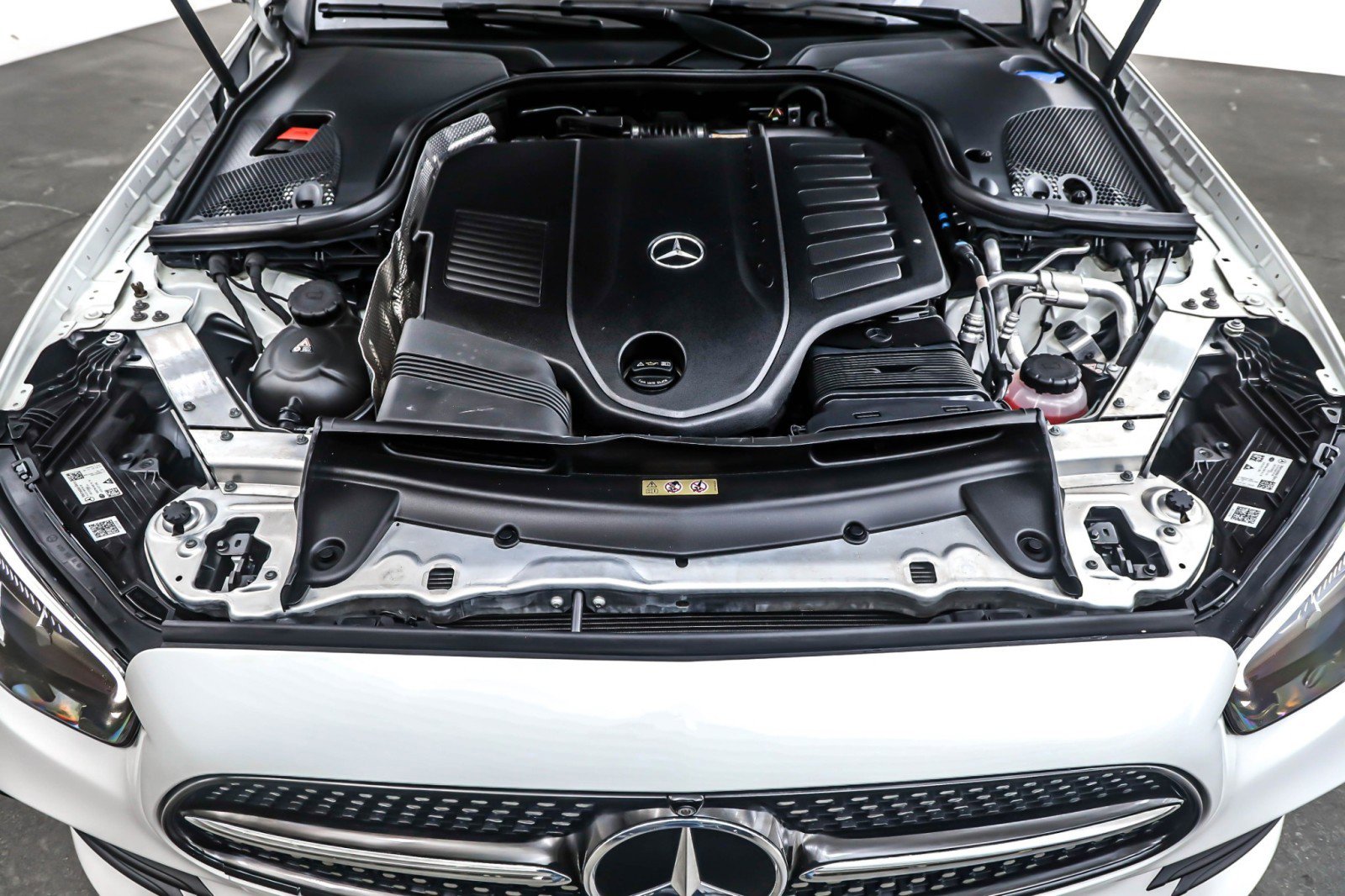 Certified 2022 Mercedes-Benz E 450 Coupe w/ AMG Line image 11