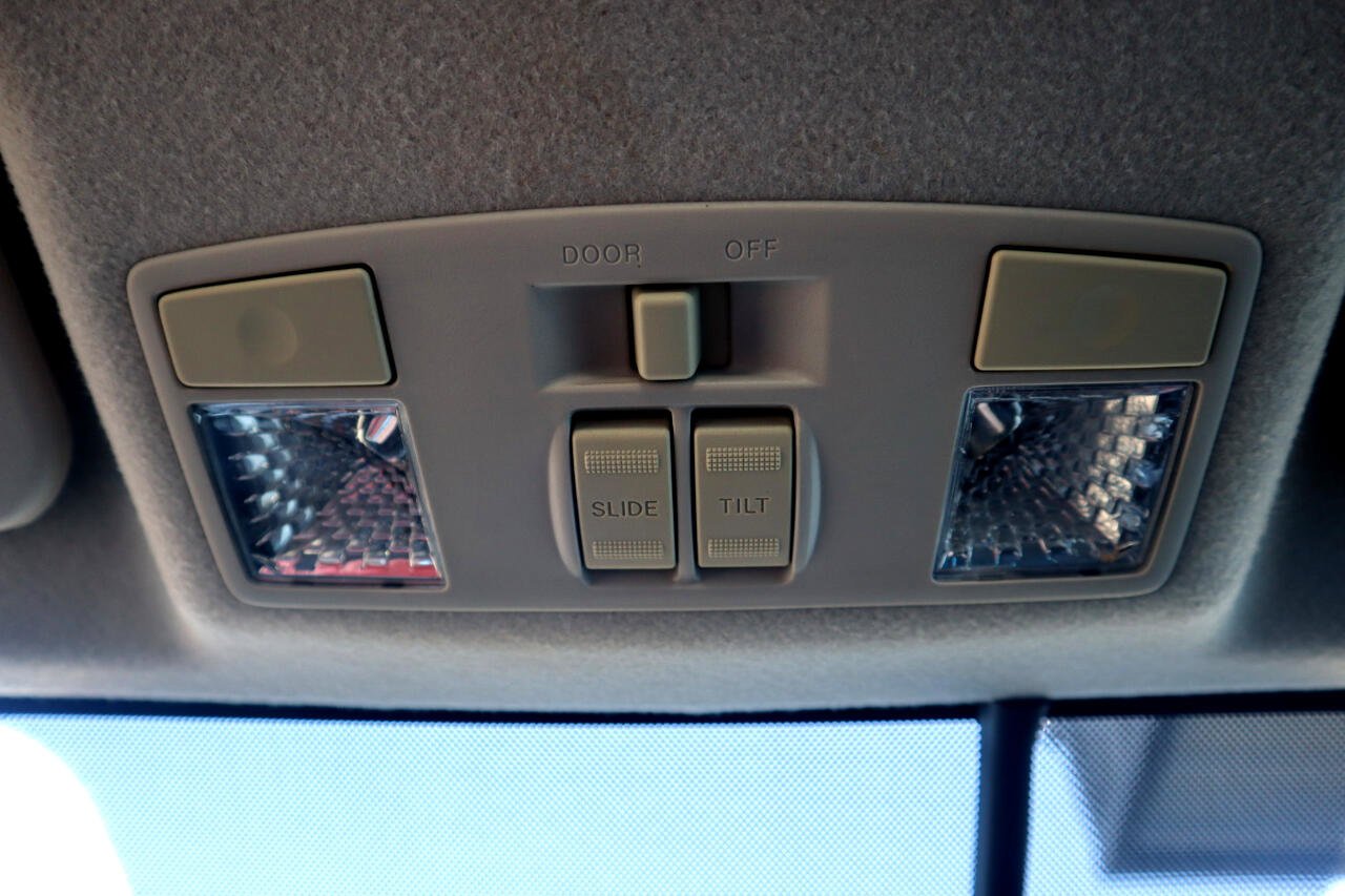 Used 2012 MAZDA MAZDA5 Grand Touring image 71