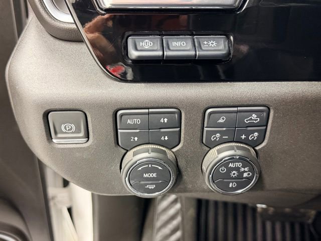 Certified 2022 Chevrolet Silverado 1500 LTZ w/ Technology Package image 19