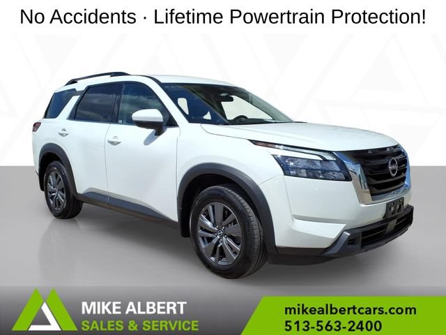 Used 2023 Nissan Pathfinder SV AWD/4WD image 1