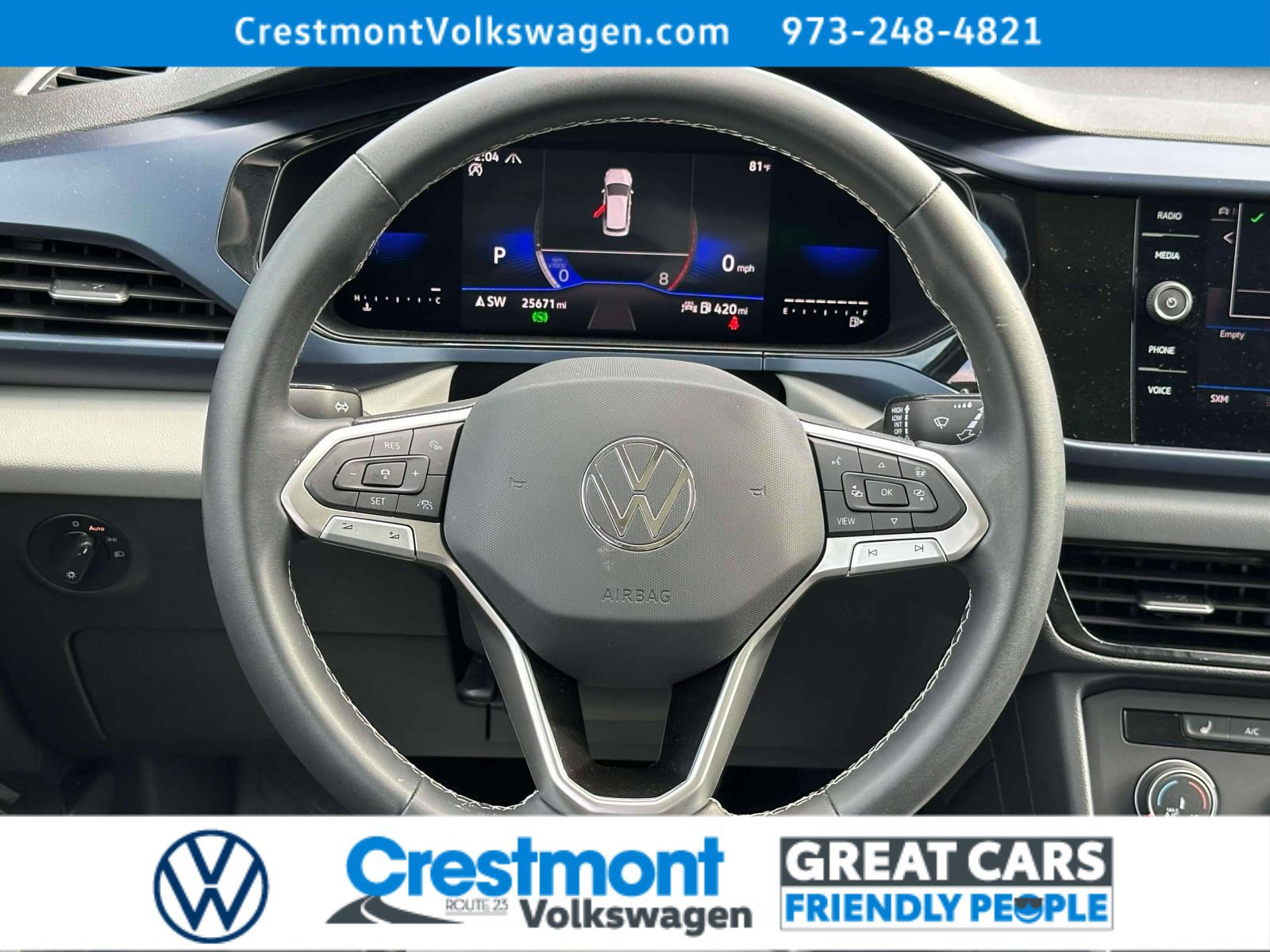 Certified 2022 Volkswagen Taos SE w/ Panoramic Sunroof Package image 12