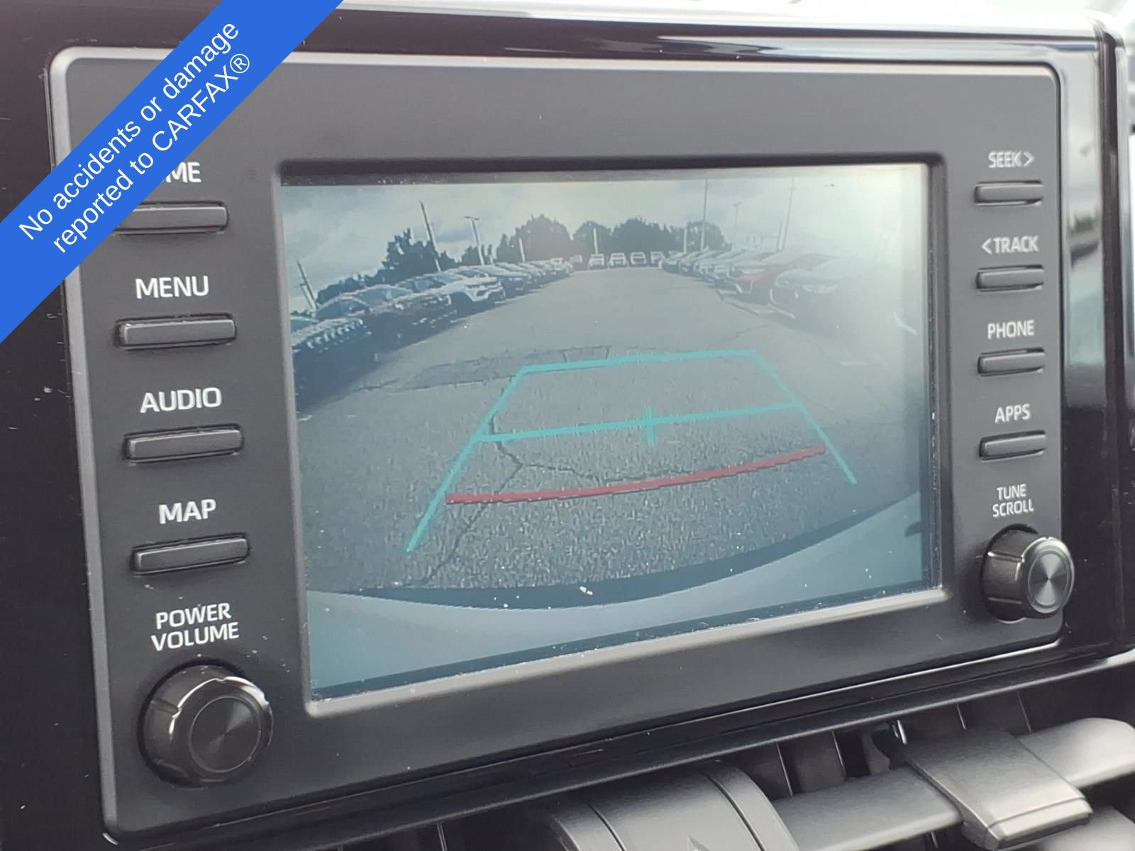 Used 2019 Toyota RAV4 LE AWD/4WD image 25