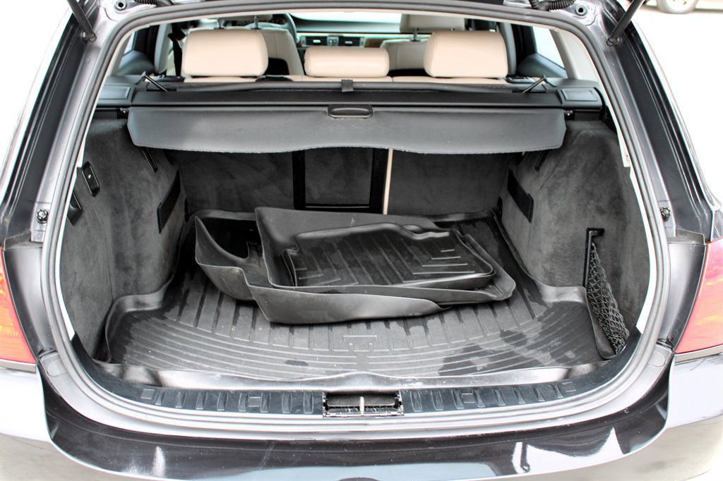 Used 2009 BMW 328i Wagon image 29