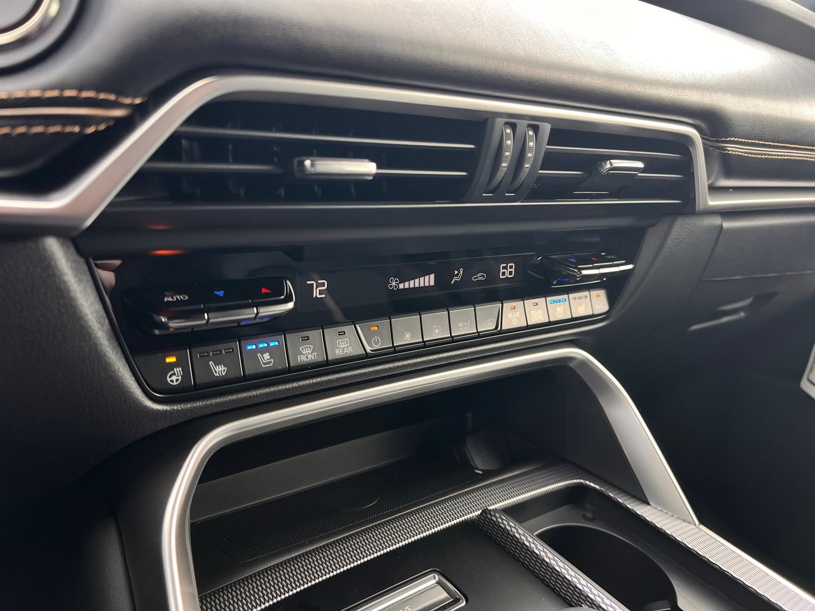New 2026 MAZDA CX-90 Plug-In Hybrid w/ Premium Plus AWD/4WD image 12