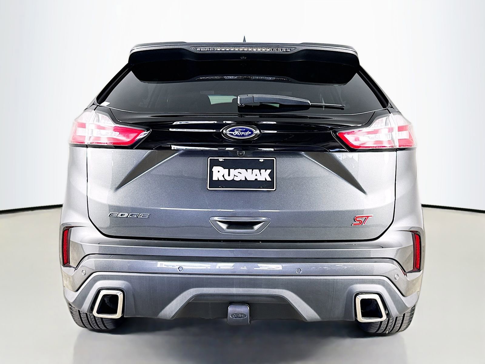 Used 2020 Ford Edge ST image 6