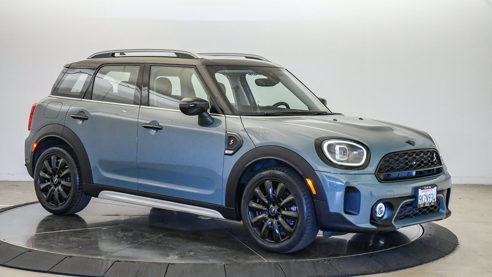 Certified 2024 MINI Cooper Countryman S FWD image 6