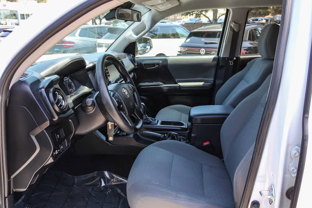 Used 2021 Toyota Tacoma SR AWD/4WD image 18