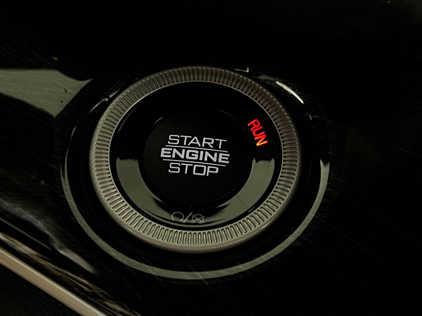 Used 2024 Jeep Grand Cherokee Trailhawk image 24