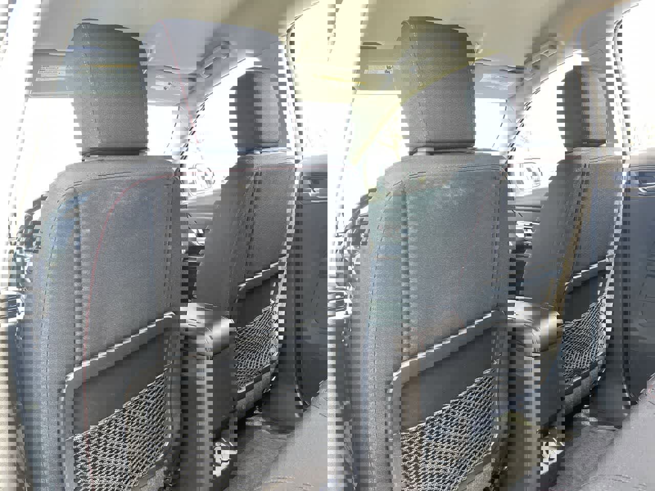 Used 2015 GMC Terrain SLE FWD image 19