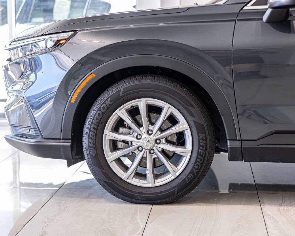 Used 2025 Honda CR-V EX-L image 8