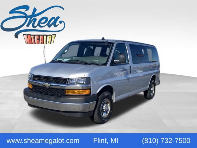 Certified 2021 Chevrolet Express 2500 LT w/ LT Preferred Equipment Group image 1