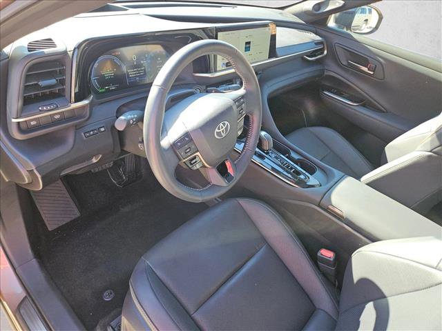 Used 2025 Toyota Crown Platinum image 15