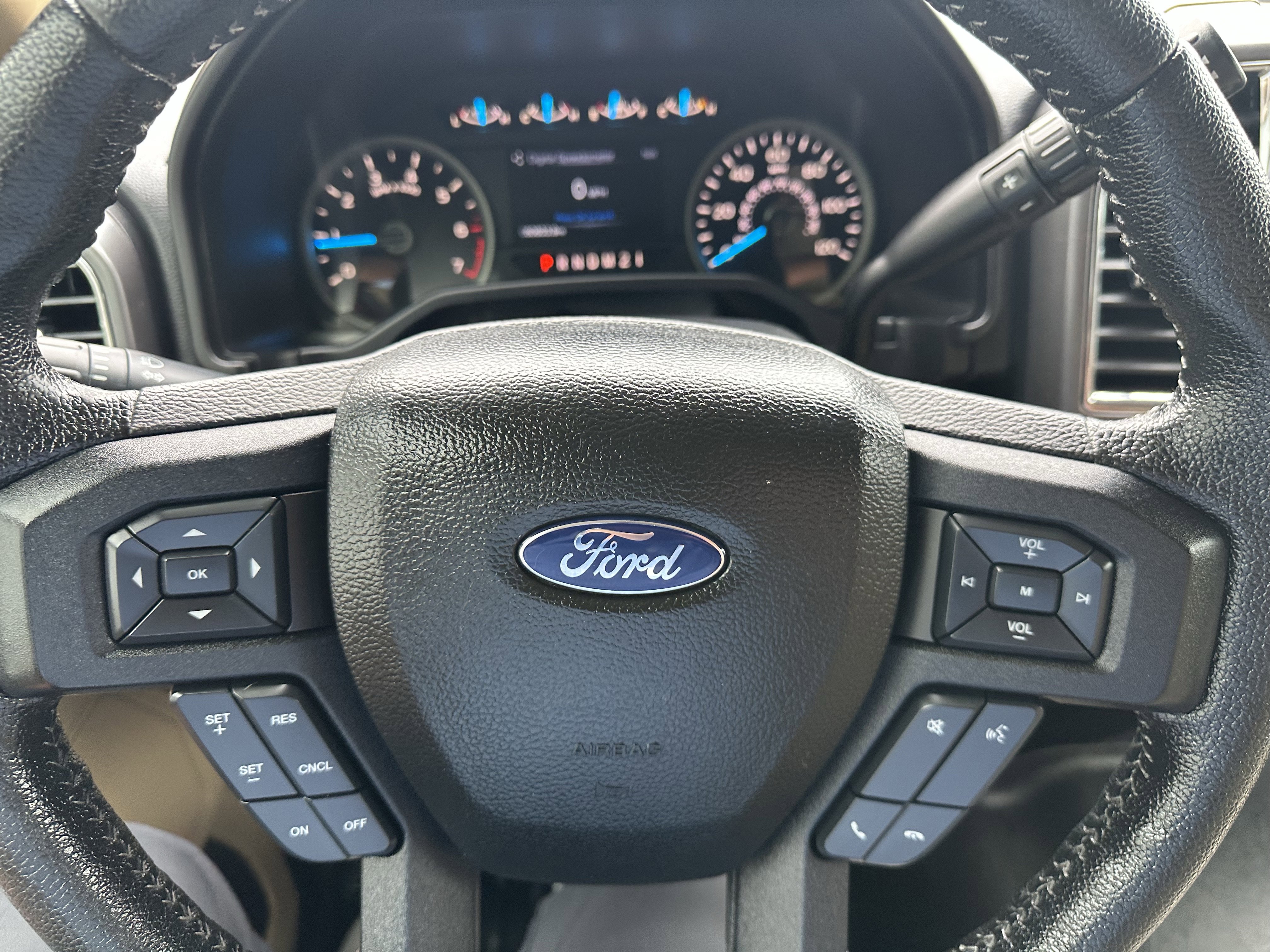 Used 2016 Ford F150 XLT w/ Equipment Group 301A Mid AWD/4WD image 15