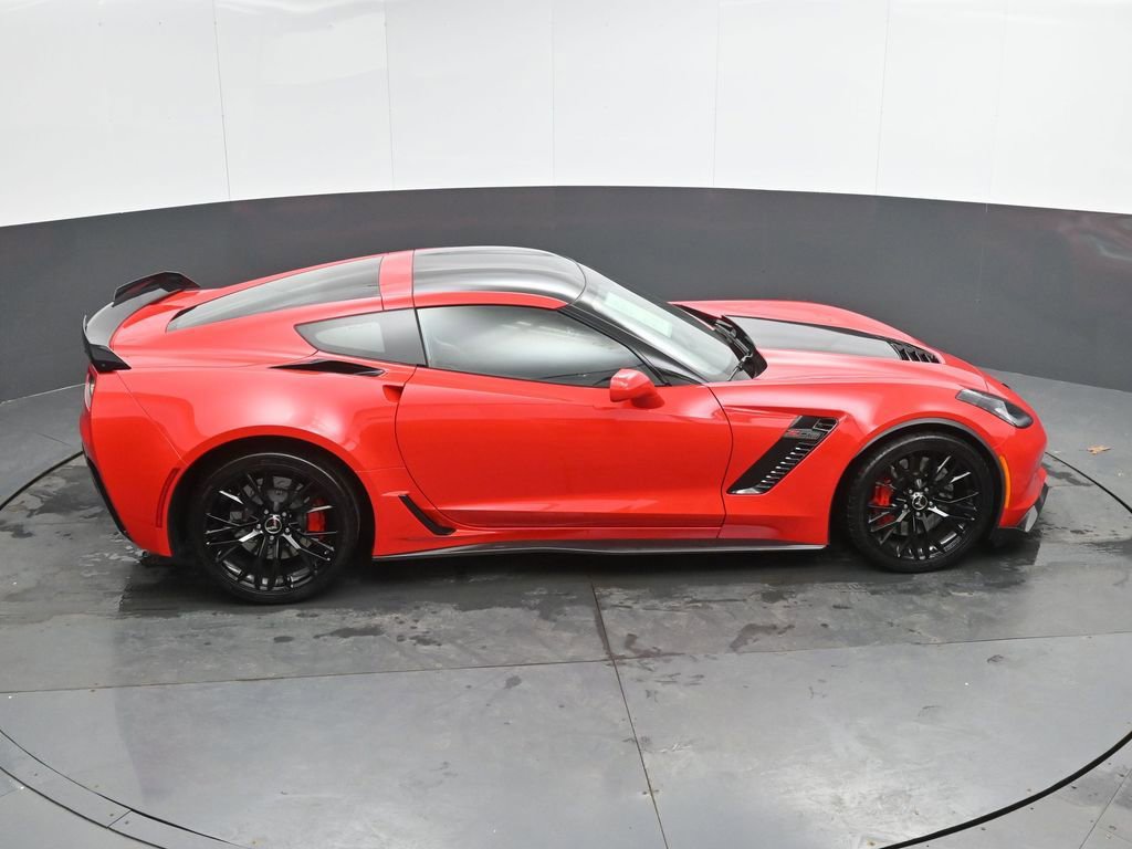 Used 2015 Chevrolet Corvette Z06 w/ 3LZ Preferred Equipment Group image 29