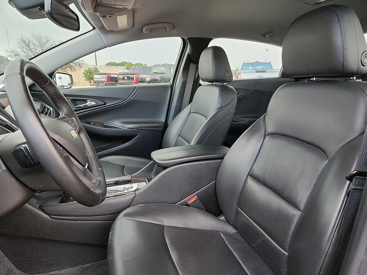 Used 2023 Chevrolet Malibu LT image 7