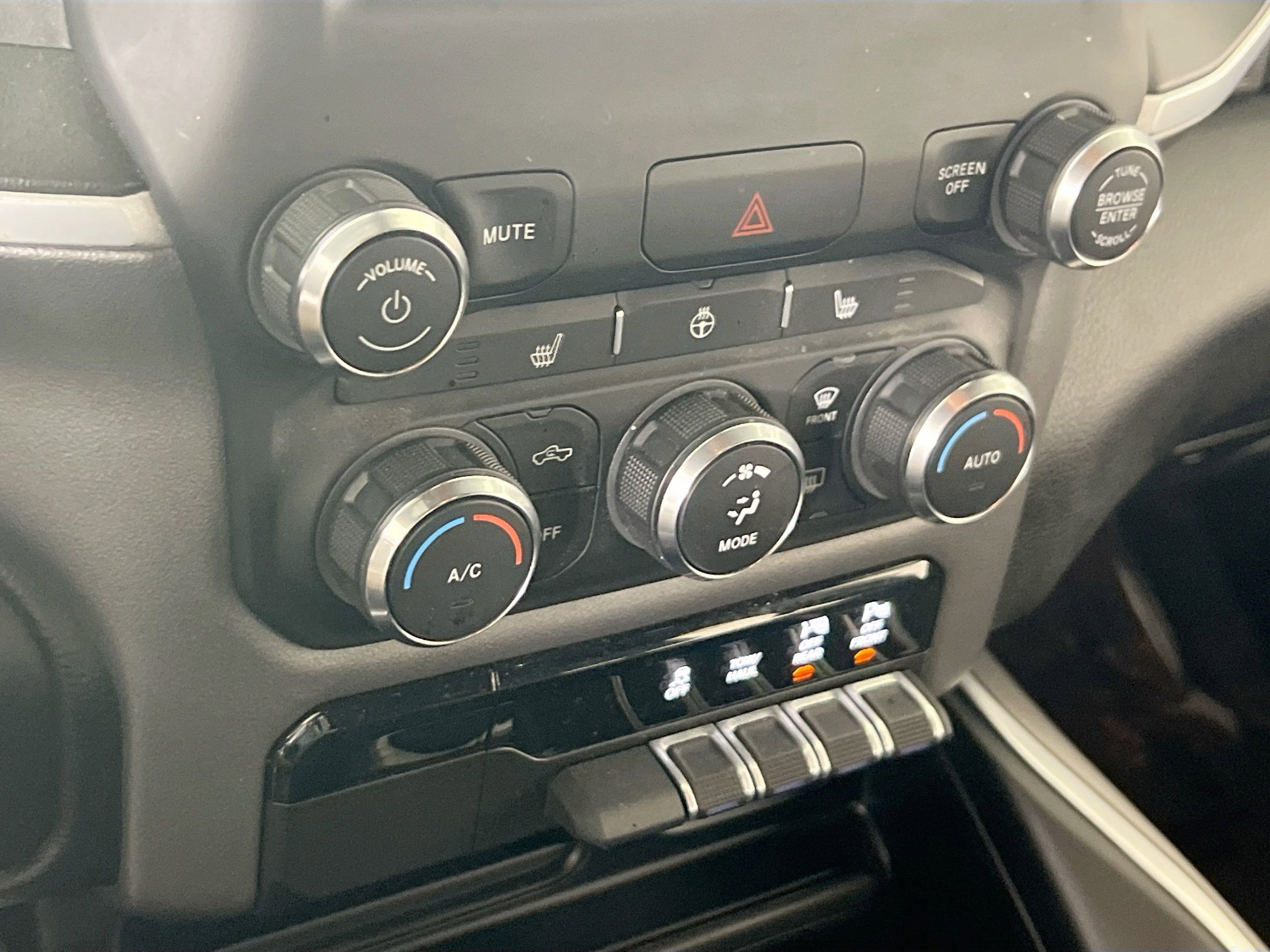 Used 2022 RAM 1500 Big Horn image 15