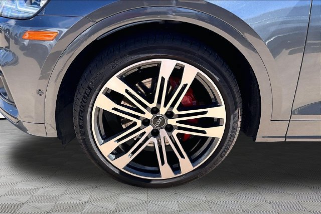 Used 2020 Audi SQ5 Prestige AWD/4WD image 8