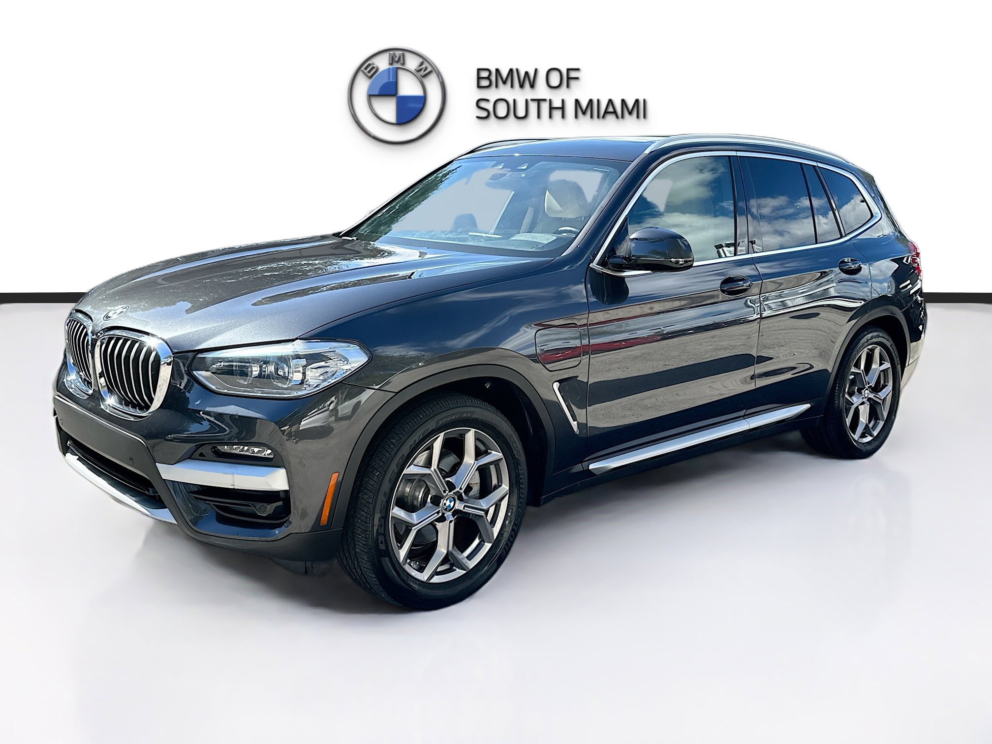 Used 2021 BMW X3 xDrive30e w/ Convenience Package image 3