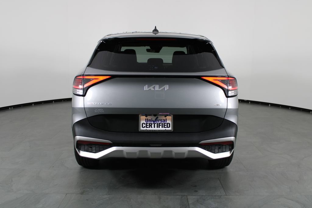 Used 2023 Kia Sportage LX image 8