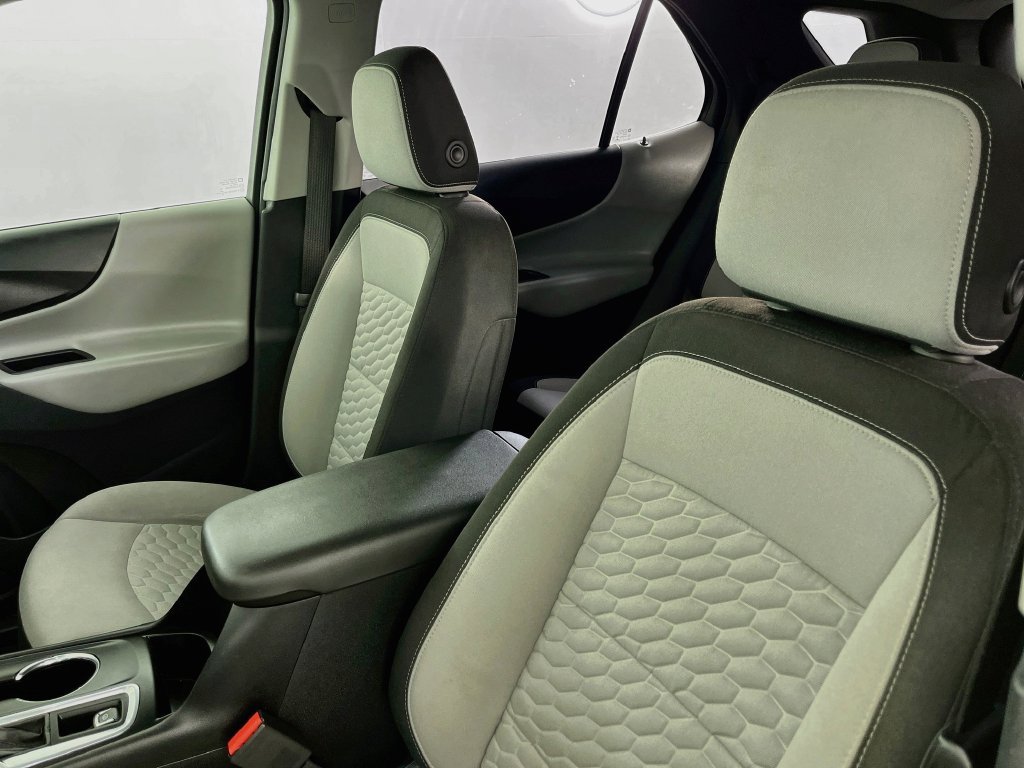 Used 2019 Chevrolet Equinox LS FWD image 26