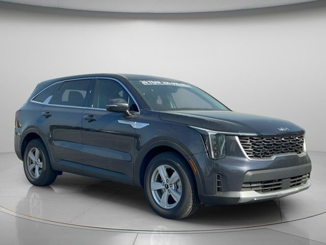 Certified 2026 Kia Sorento LX image 8