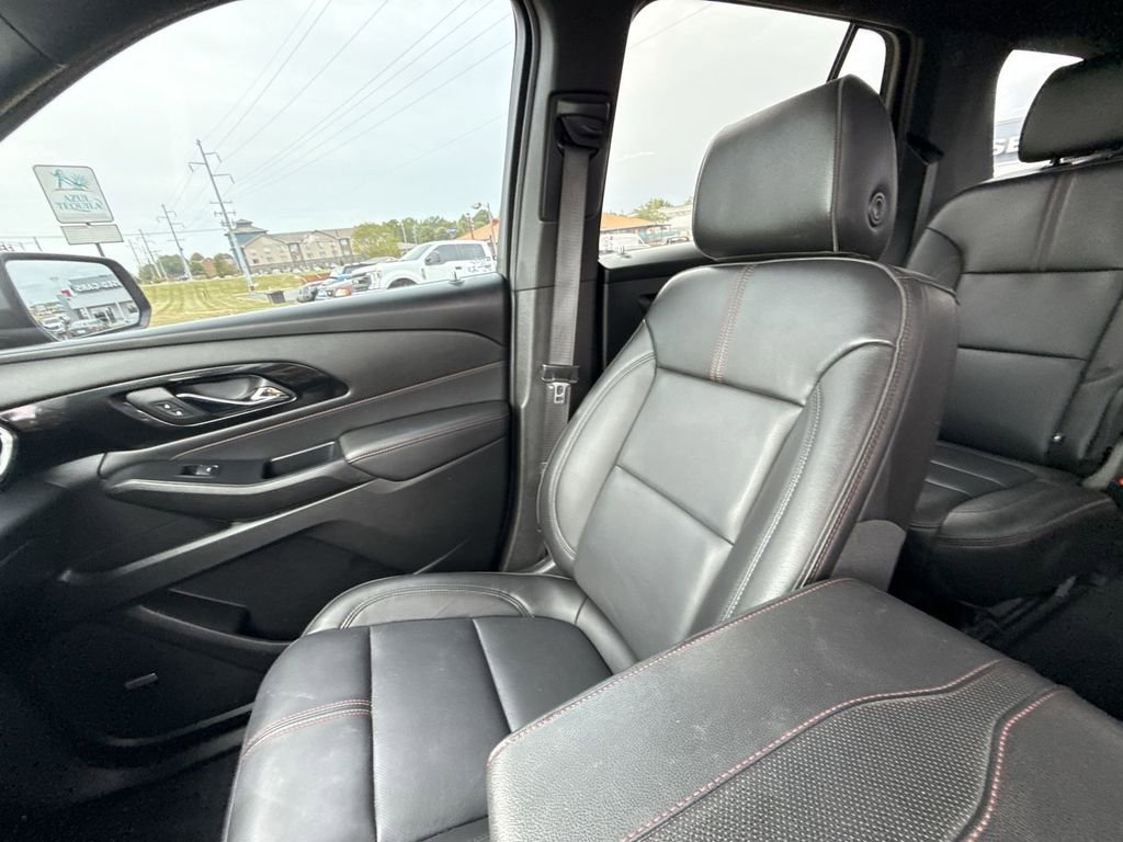 Used 2023 Chevrolet Traverse RS w/ LPO, Floor Liner Package AWD/4WD image 33