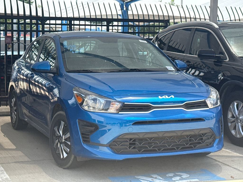 Used 2023 Kia Rio S FWD image 3
