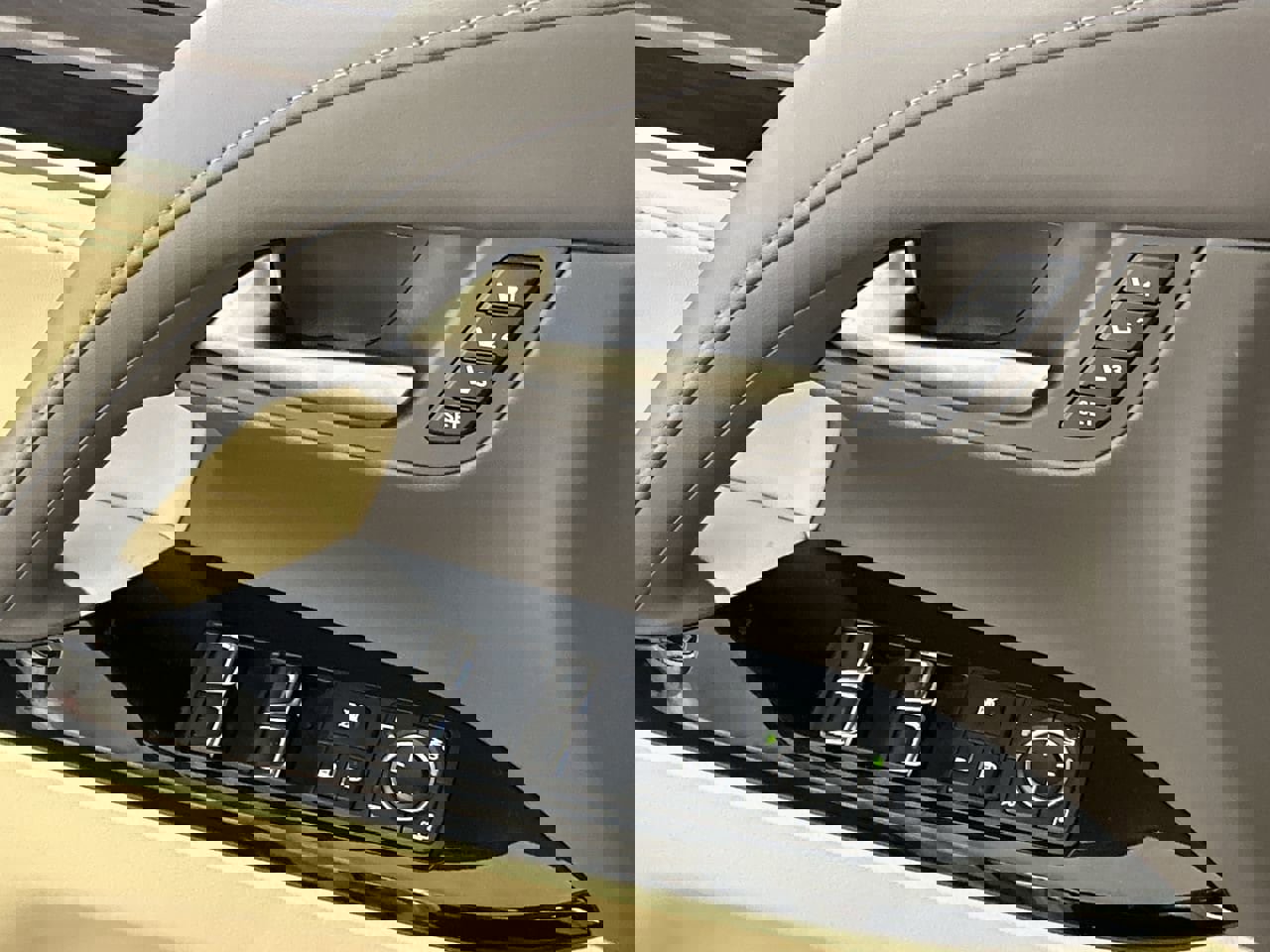 Used 2018 Lexus LX 570 4WD image 19